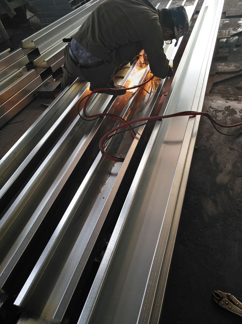 �촰�������a(ch��n)�F(xi��n)��